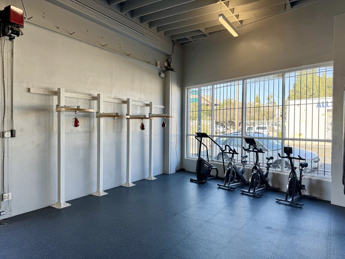 Youth boxing Oakland California